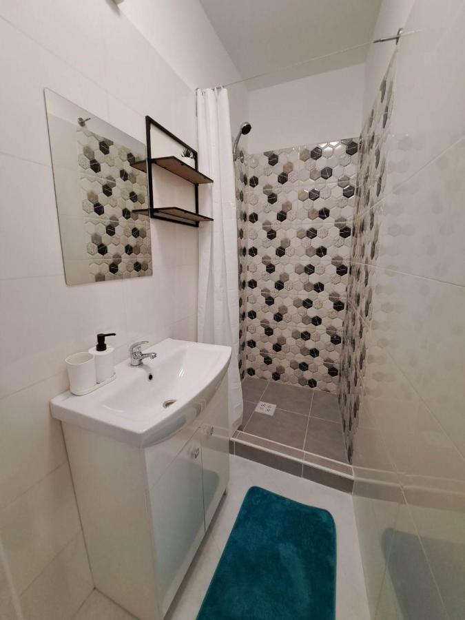 Milla Apartmanok Eger Buitenkant foto